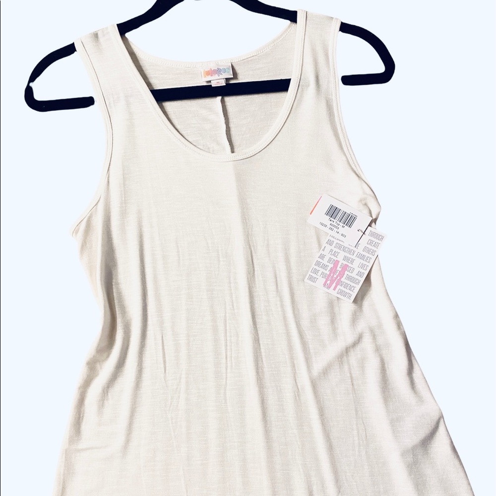NWT LULAROE TANK TOP.